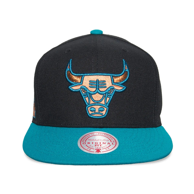 GORRA MITCHELL & NESS NBA MAKE CENTS SNAPBACK BULLS HHSS5740-CBUYYPPPBK MITCHELL AND NESS