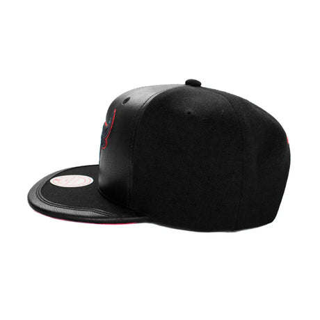 GORRA MITCHELL & NESS NBA-CHICACO BULLS 6HSSMM19227-CBUBLCK MITCHELL AND NESS