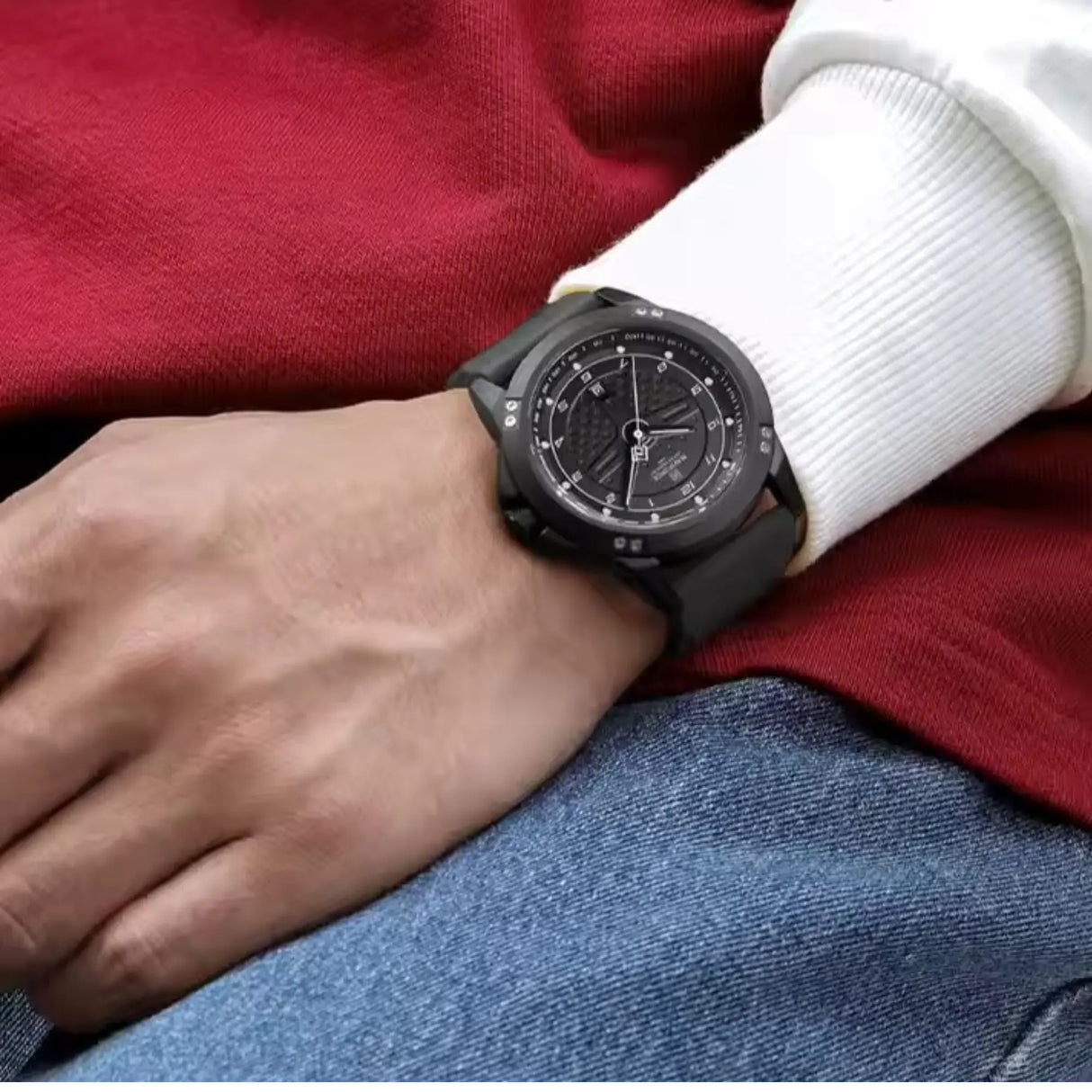 RELOJ ANALOGICO HOMBRE NF8031 NAVIFORCE	NEGRO CASUAL 1030889 NAVIFORCE