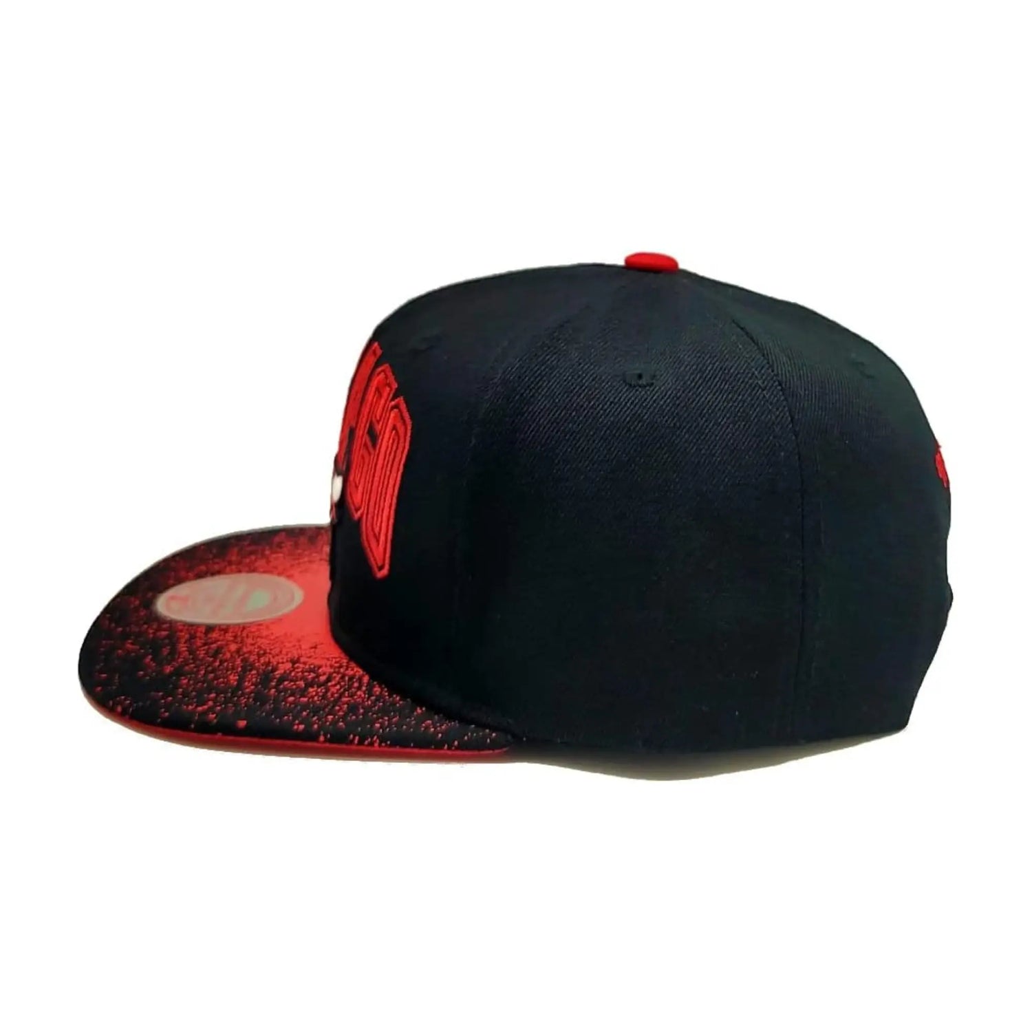 GORRA MITCHELL AND NESS  NBA RE-TAKE SNAPBACK BULLS  6HSSSH21340-CBUBLCK - SUNTIMESTORE.COM