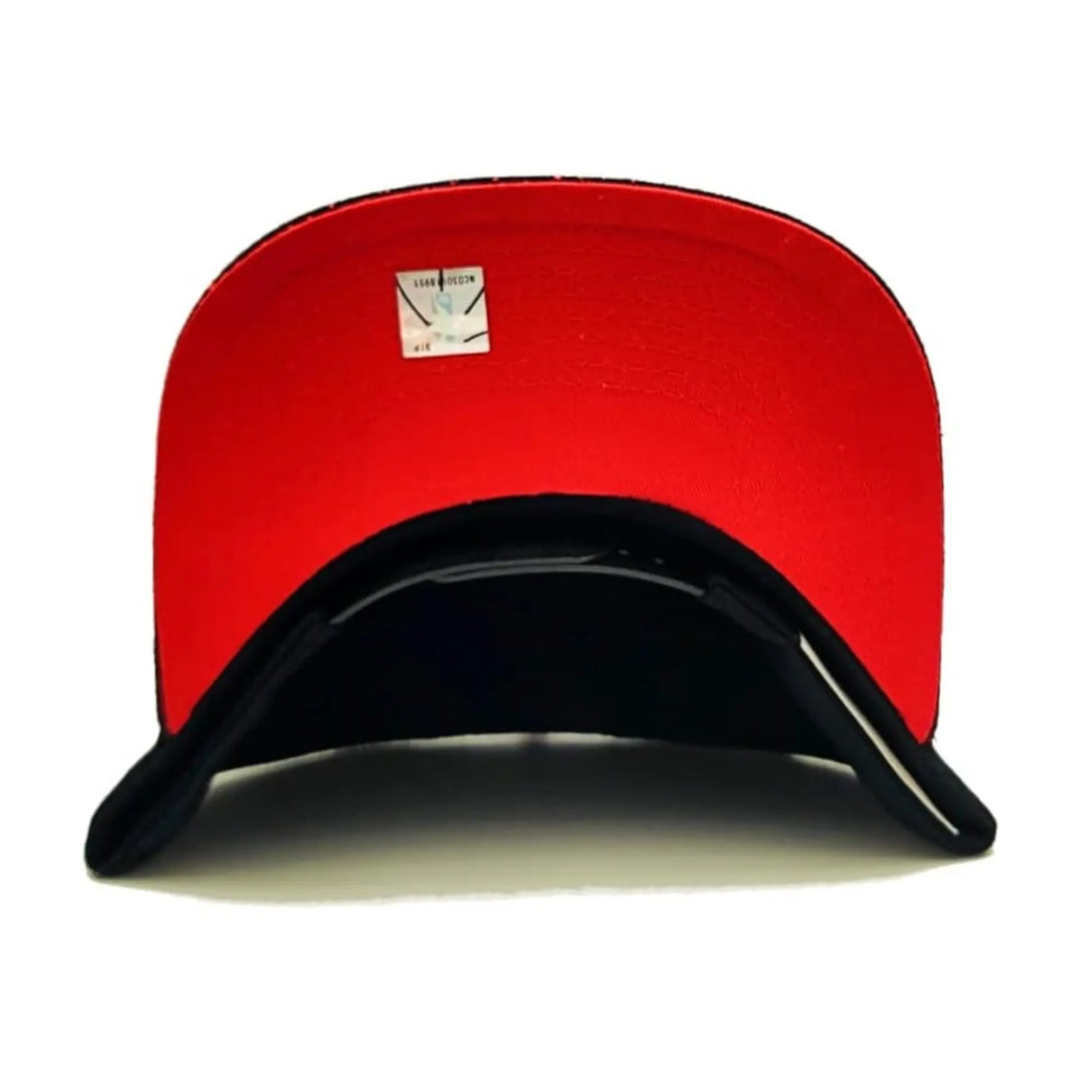 GORRA MITCHELL AND NESS  NBA RE-TAKE SNAPBACK BULLS  6HSSSH21340-CBUBLCK - SUNTIMESTORE.COM