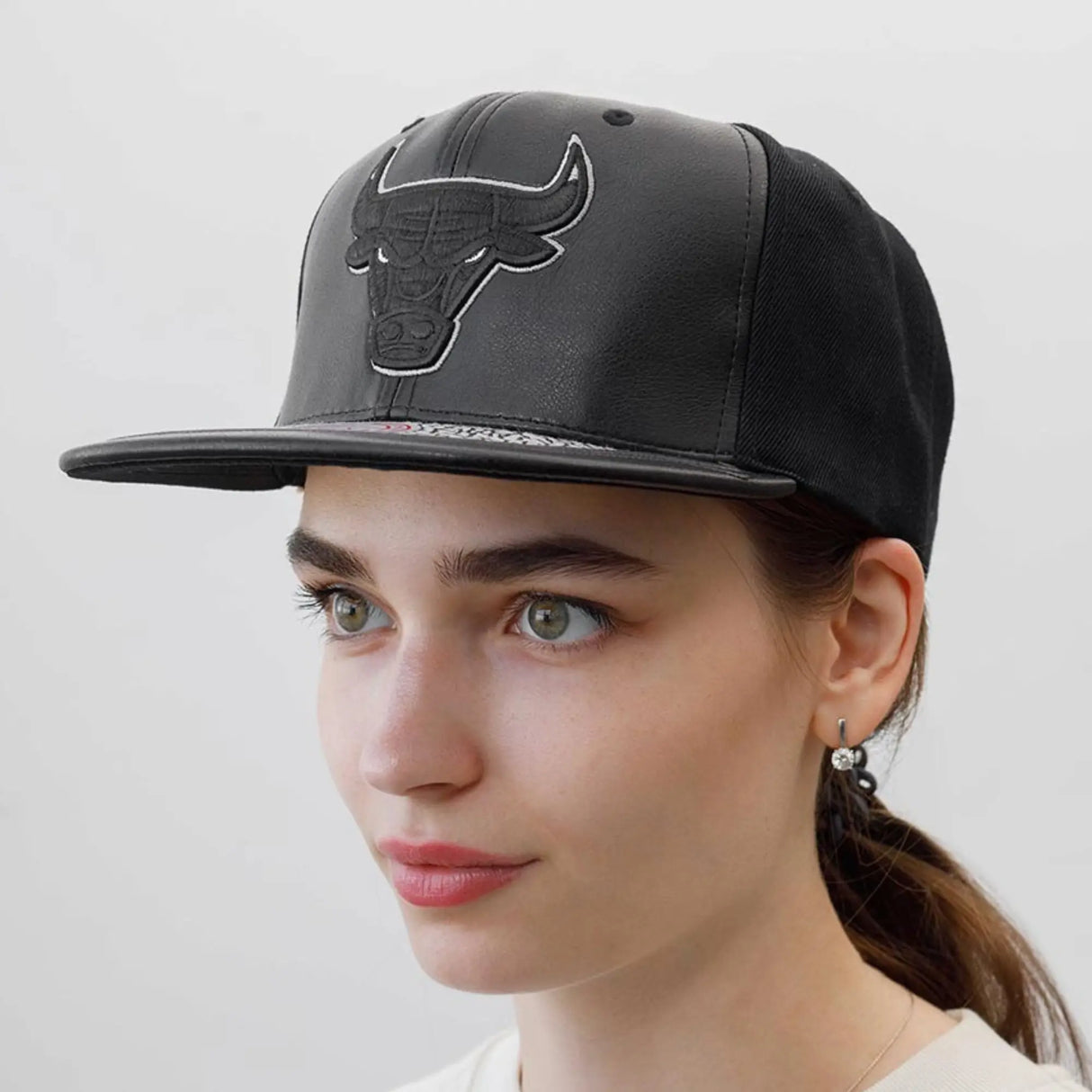 GORRA MITCHELL AND NESS NBA DAY ONE SNAPBACK BULLS 6HSSMM19225-CBUBKGY MITCHELL AND NESS
