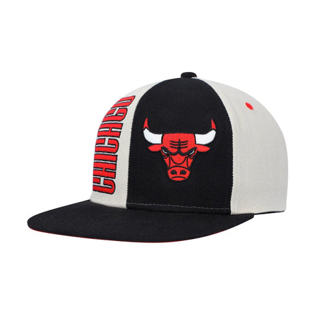 GORRA MITCHELL & NESS NBA POP PANEL SNAPBACK BULLS HHSS5290-CBUYYPPPOW - SUNTIMESTORE.COM
