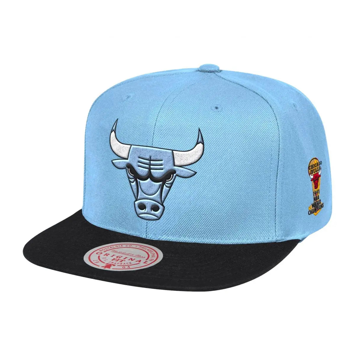 GORRA MITCHELL AND NESS NBA-CHICAGO BULLS 6HSSDX20082-CBULBBK - SUNTIMESTORE.COM