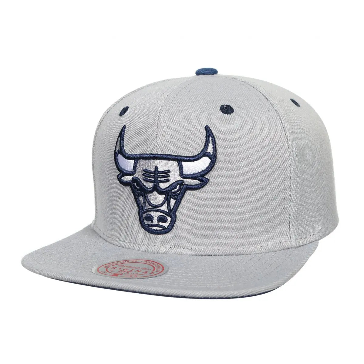 GORRA MITCHELL AND NESS  NBA-CHICAGO BULLS  6HSSSH22009-CBUGREY - SUNTIMESTORE.COM