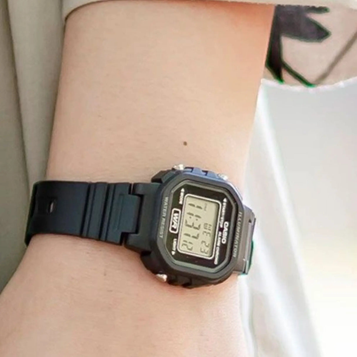 RELOJ DIGITAL MUJER LA-20WH-1ADF CASIO CASIO