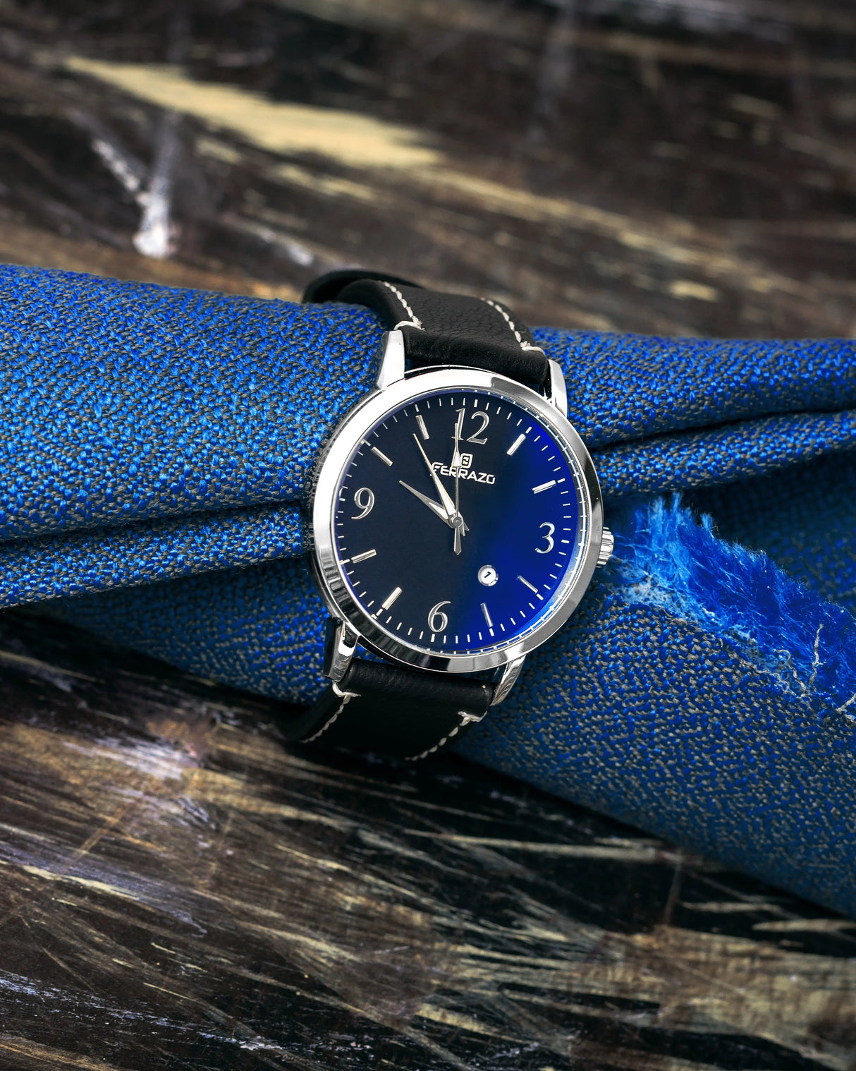 RELOJ RESISTENTE HOMBRE D19-2F001 FERRAZO FERRAZO
