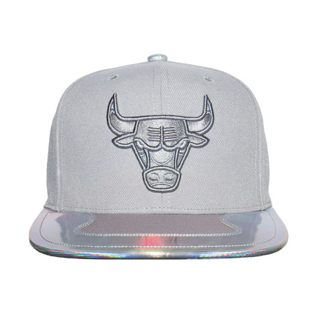GORRA MITCHELL & NESS NBA-CHICACO BULLS  HS8033-CBUGREY URBANO PLOMO 1030612 MITCHELL AND NESS