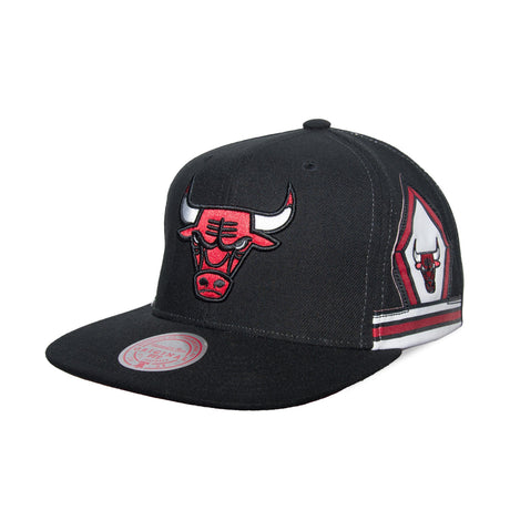 GORRA MITCHELL AND NESS  NBA-CHICAGO BULLS  6HSSLD21011-CBUBLCK MITCHELL AND NESS