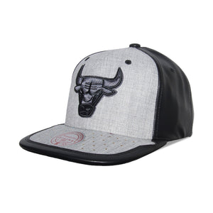 GORRA MITCHELL & NESS NBA-CHICACO BULLS  6HSSMM19228-CBUGYHT MITCHELL AND NESS