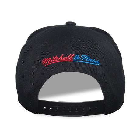 GORRA MITCHELL & NESS NBA-CHICACO BULLS  6HSSMM19227-CBUBLCK NEGRO URBANO 1030607 MITCHELL AND NESS