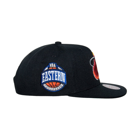 GORRA MITCHELL & NESS NBA-MIAMI HEAT HHSS5133-MHEYYPPPBLC MITCHELL AND NESS