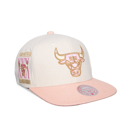 GORRA MITCHELL & NESS NBA LOVERS LANE SNAPBACK BULLS HHSS5737-CBUYYPPPOF MITCHELL AND NESS