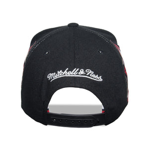 GORRA MITCHELL AND NESS  NBA-CHICAGO BULLS  6HSSLD21011-CBUBLCK MITCHELL AND NESS