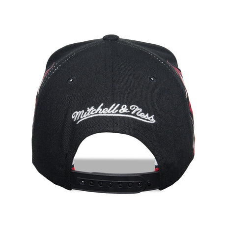 GORRA MITCHELL AND NESS  NBA-CHICAGO BULLS  6HSSLD21011-CBUBLCK MITCHELL AND NESS