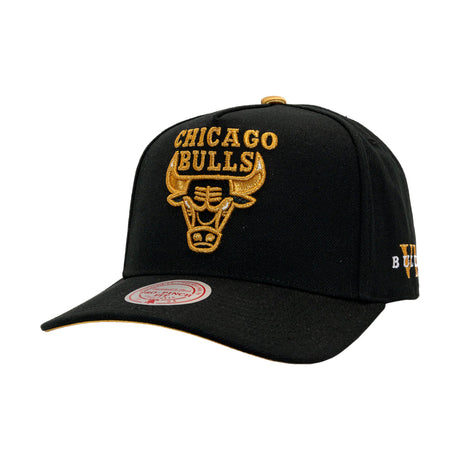 GORRA MITCHELL & NESS NBA-CHICACO BULLS  HP12127-CBUBKGD MITCHELL AND NESS