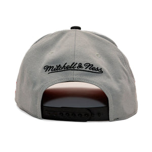 GORRA MITCHELL & NESS NBA-CHICACO BULLS HP13208-CBUBKGY MITCHELL AND NESS
