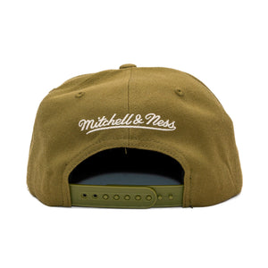 GORRA MITCHELL & NESS NBA-CHICAGO BULLS HS12949-CBUOLIV MITCHELL AND NESS