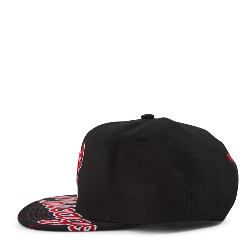 GORRA MITCHELL AND NESS  NBA-CHICAGO BULLS  6HSSMM21015-CBUBLCK MITCHELL AND NESS