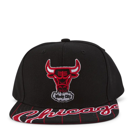 GORRA MITCHELL AND NESS  NBA-CHICAGO BULLS  6HSSMM21015-CBUBLCK MITCHELL AND NESS