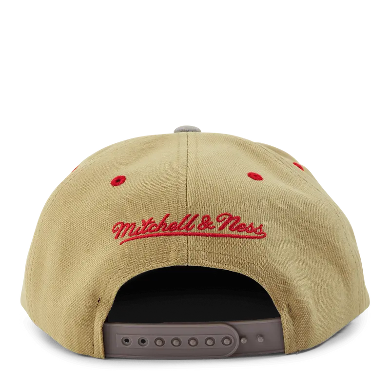 GORRA MITCHELL AND NESS  NBA-CHICAGO BULLS  6HSSMM21093-CBUTAN1 MITCHELL AND NESS