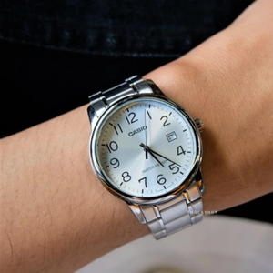 RELOJ ANALOGICO HOMBRE MTP-V002D-7BUDF CASIO