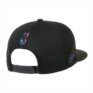 GORRA MITCHELL & NESS  NBA SNACK TIME SNAPBACK HEAT  6HSSBC20044-MHEBLCK NEGRO URBANO 1026539