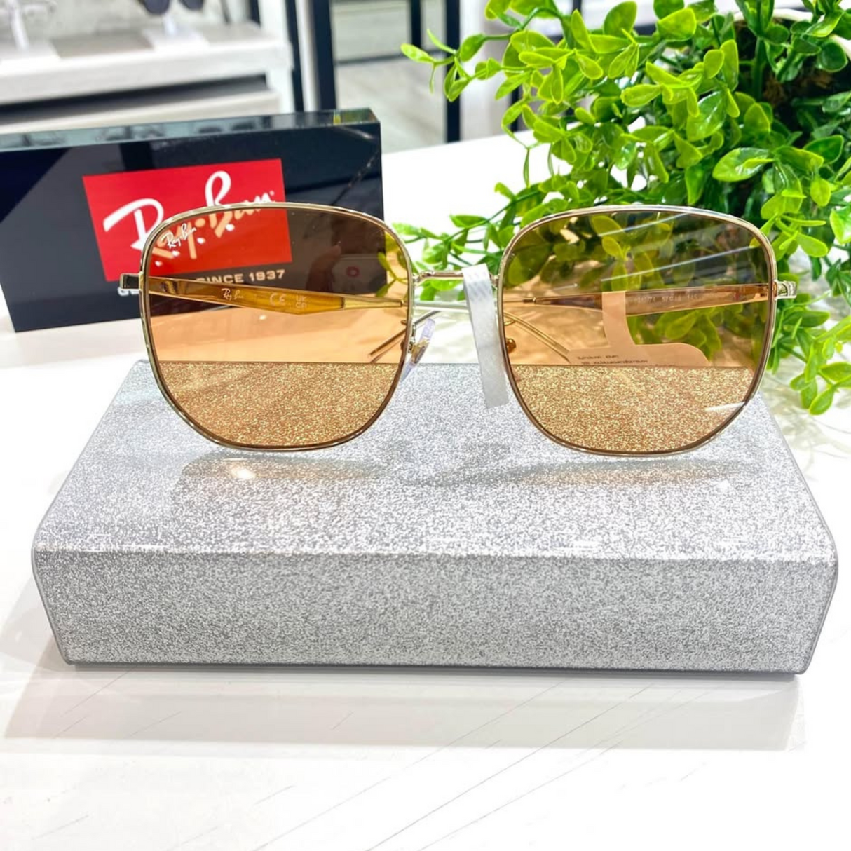 LENTES DE SOL UV400 UNISEX RB3713D 921374 57 RAY BAN