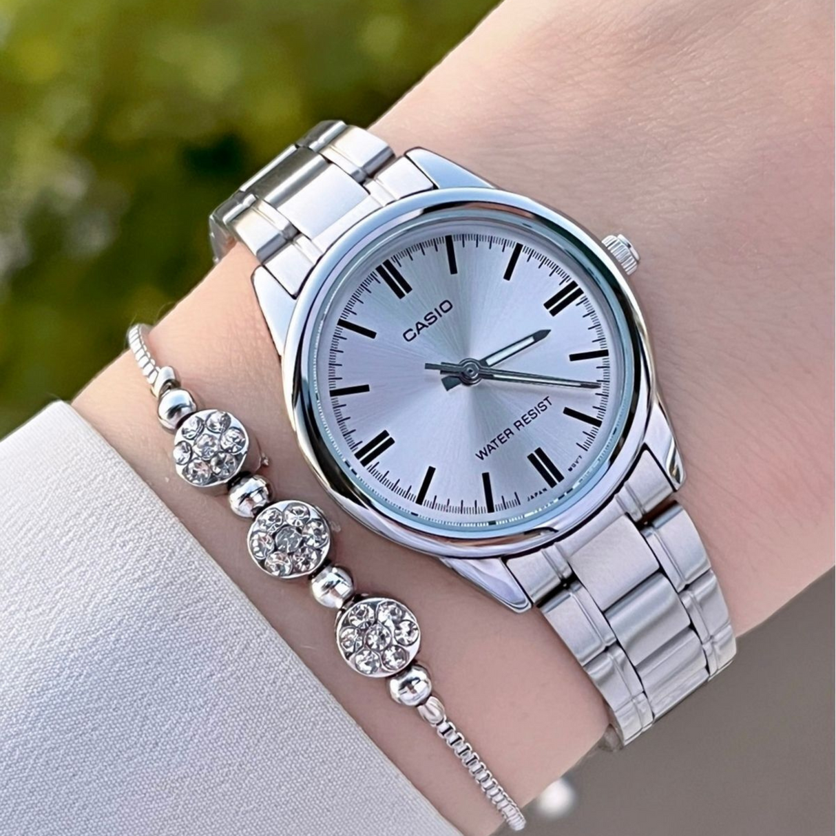 RELOJ ANALOGICO MUJER LTP-V005D-7AUDF CASIO PLATEADO CLASICO 1030146