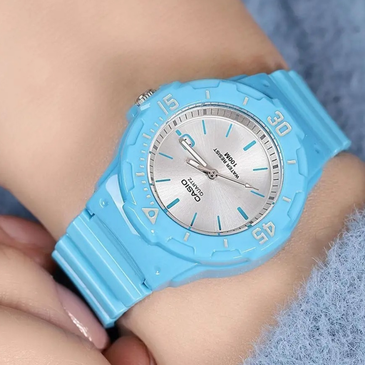 RELOJ ANALOGICO MUJER LRW-200H-2E3VCF CASIO CELESTE SPORT 1030135