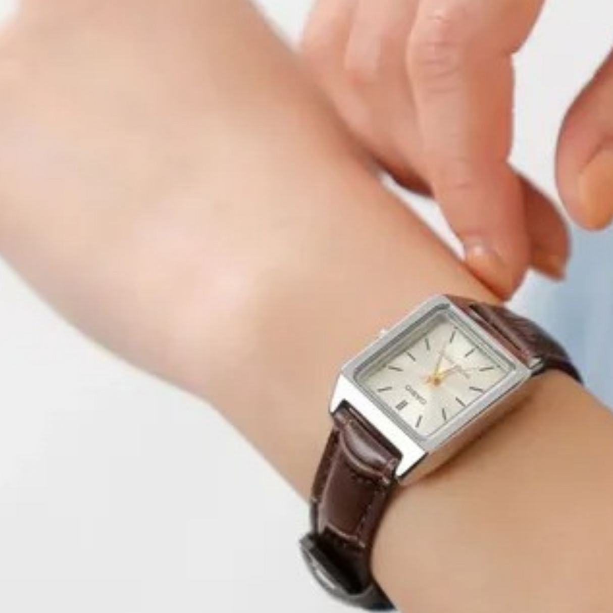 RELOJ ANALOGICO MUJER LTP-V007L-9EUDF CASIO MARRON CASUAL 1030155