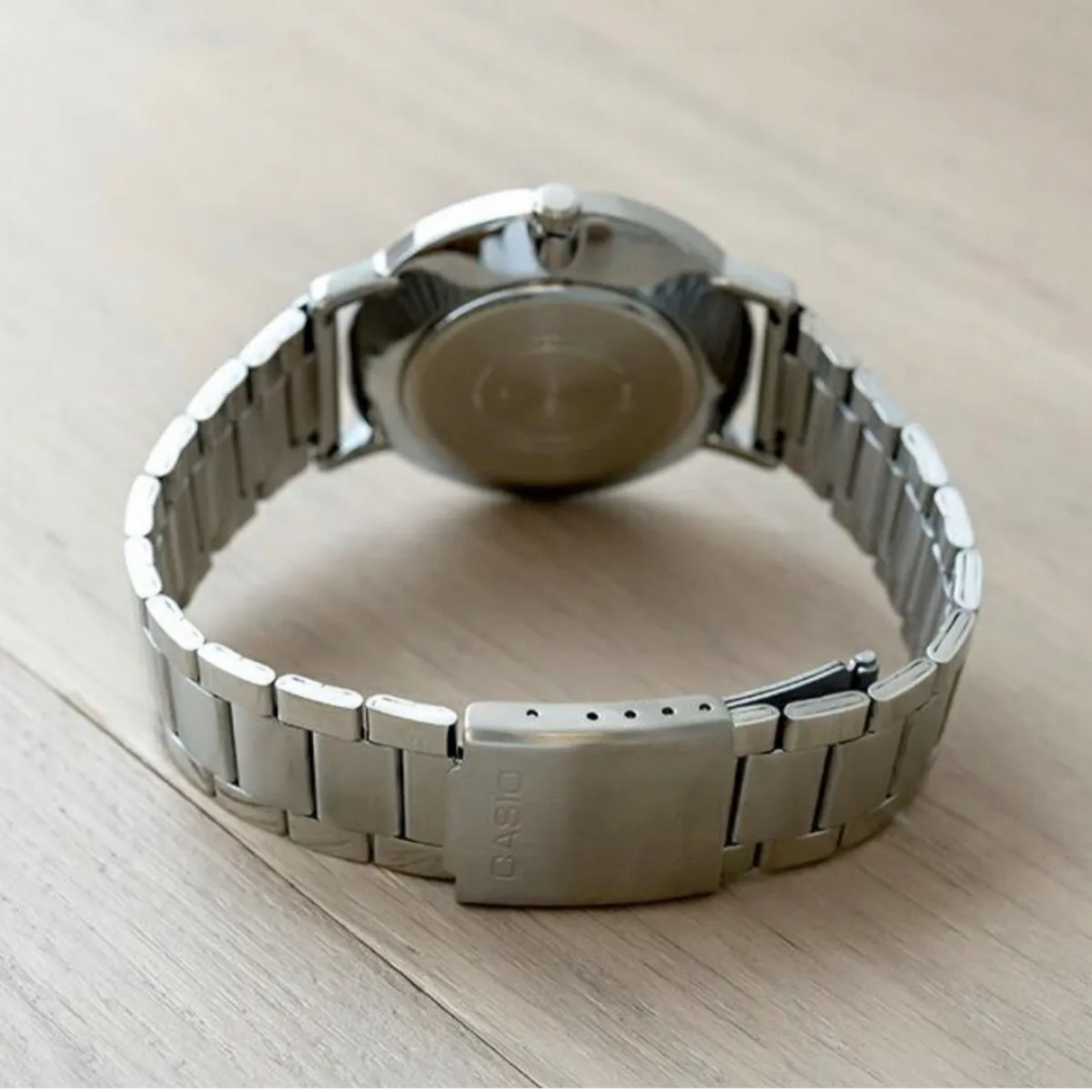 RELOJ ANALOGICO MUJER LTP-VT01D-1BUDF CASIO PLATEADO CLASICO 1030156