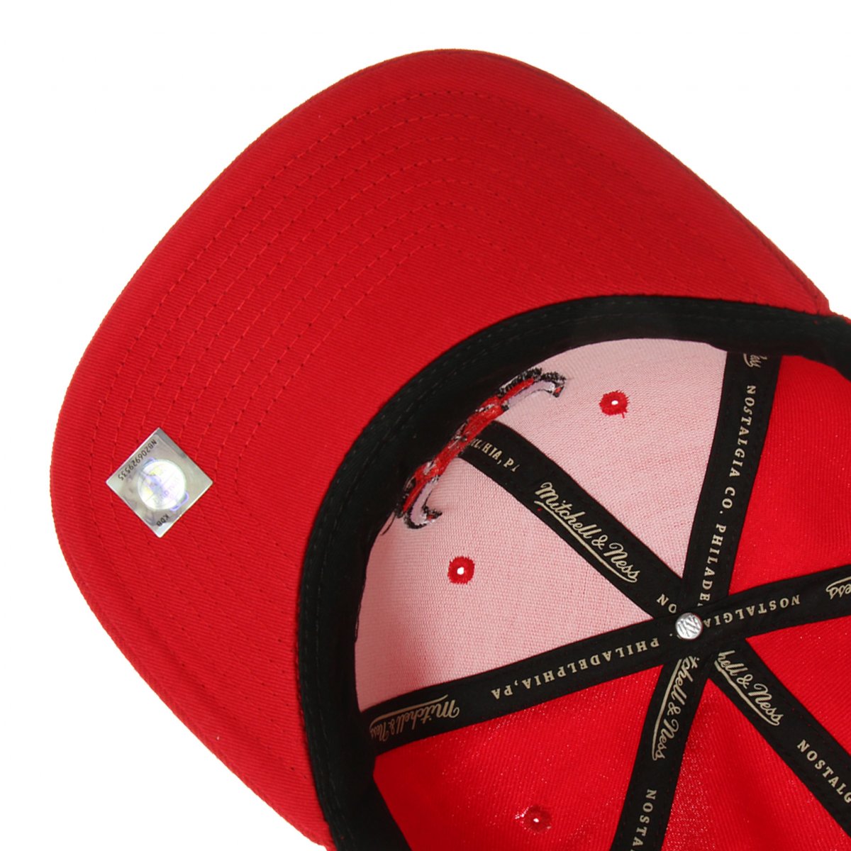 GORRA MITCHELL AND NESS  NBA-CHICAGO BULLS  6HSSBC20072-CBURED1