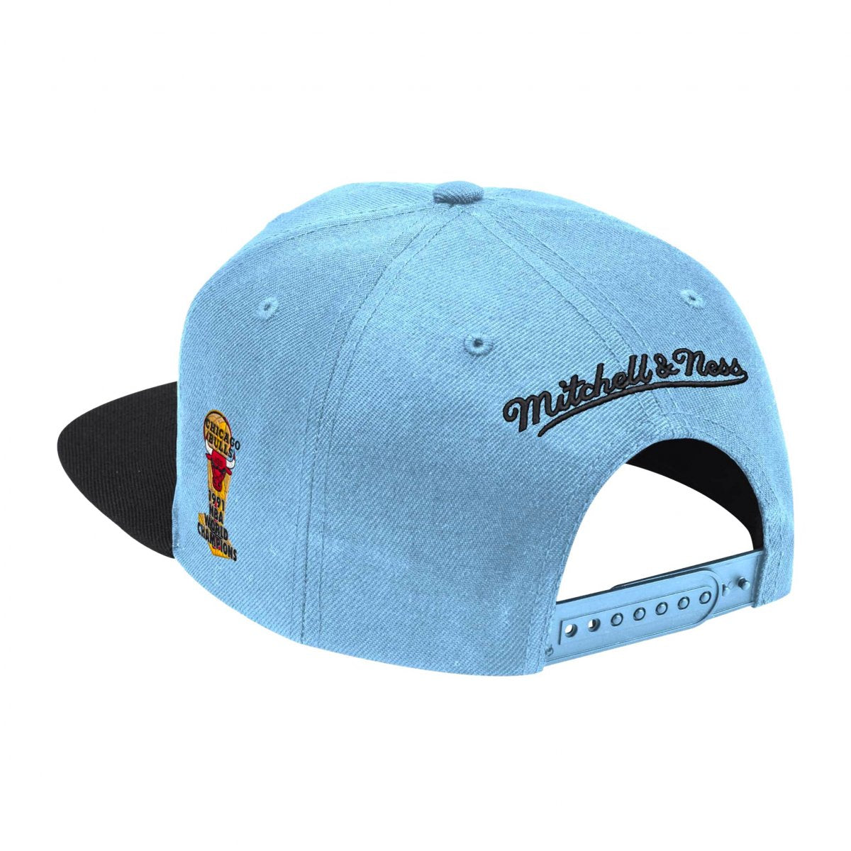 GORRA MITCHELL AND NESS  NBA-CHICAGO BULLS  6HSSDX20082-CBULBBK
