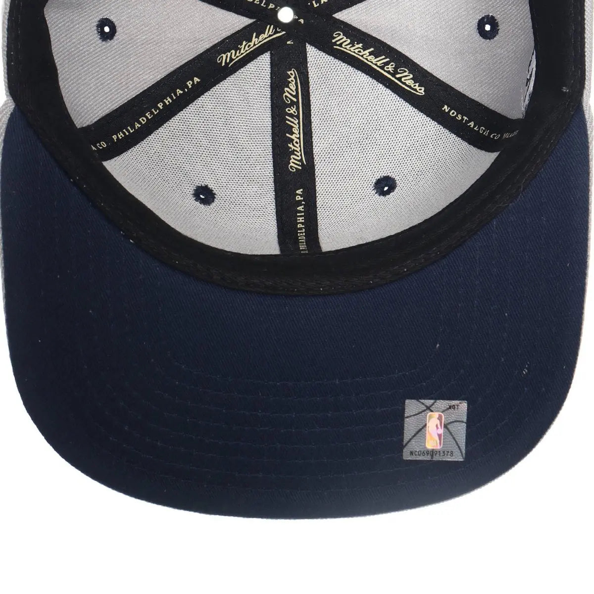 GORRA MITCHELL AND NESS  NBA-TORONTO RAPTORS  6HSSSH22010-TRAGREY MITCHELL AND NESS