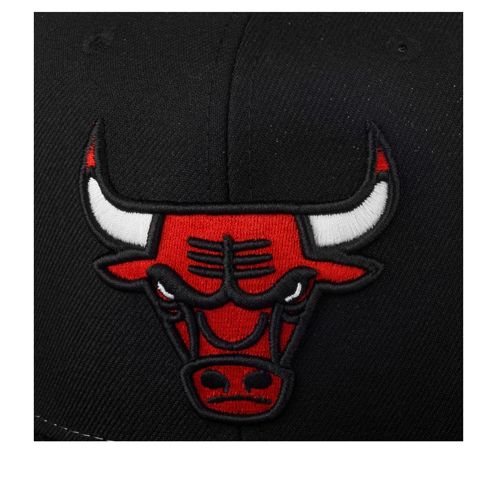 GORRA MITCHELL AND NESS  NBA-CHICAGO BULLS  6HSSLD21011-CBUBLCK