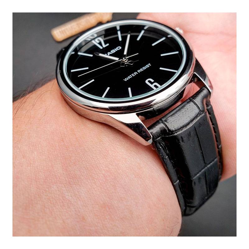 RELOJ ACUATICO HOMBRE MTP-V005L-1B CASIO