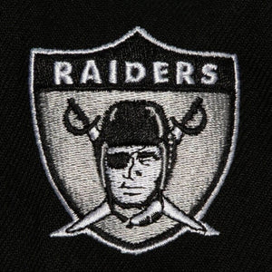GORRA MITCHELL AND NESS  NBA-OAKLAND RAIDERS  HHSS4939-ORAYYPPPBLC MITCHELL AND NESS