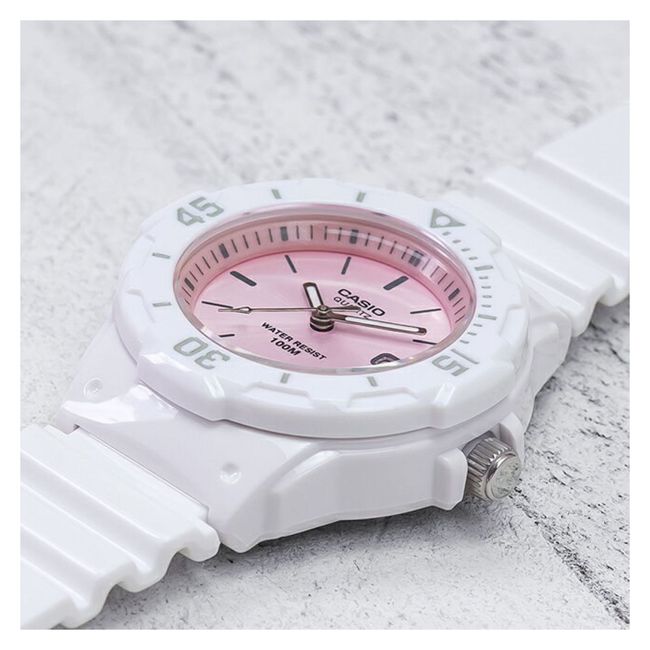 RELOJ ACUATICO MUJER LRW-200H-4E3 CASIO