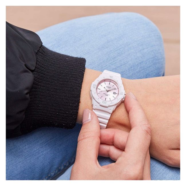 RELOJ ACUATICO MUJER LRW-200H-4E3 CASIO