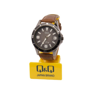 RELOJ ACUATICO HOMBRE QB64J505Y Q&Q Q&Q