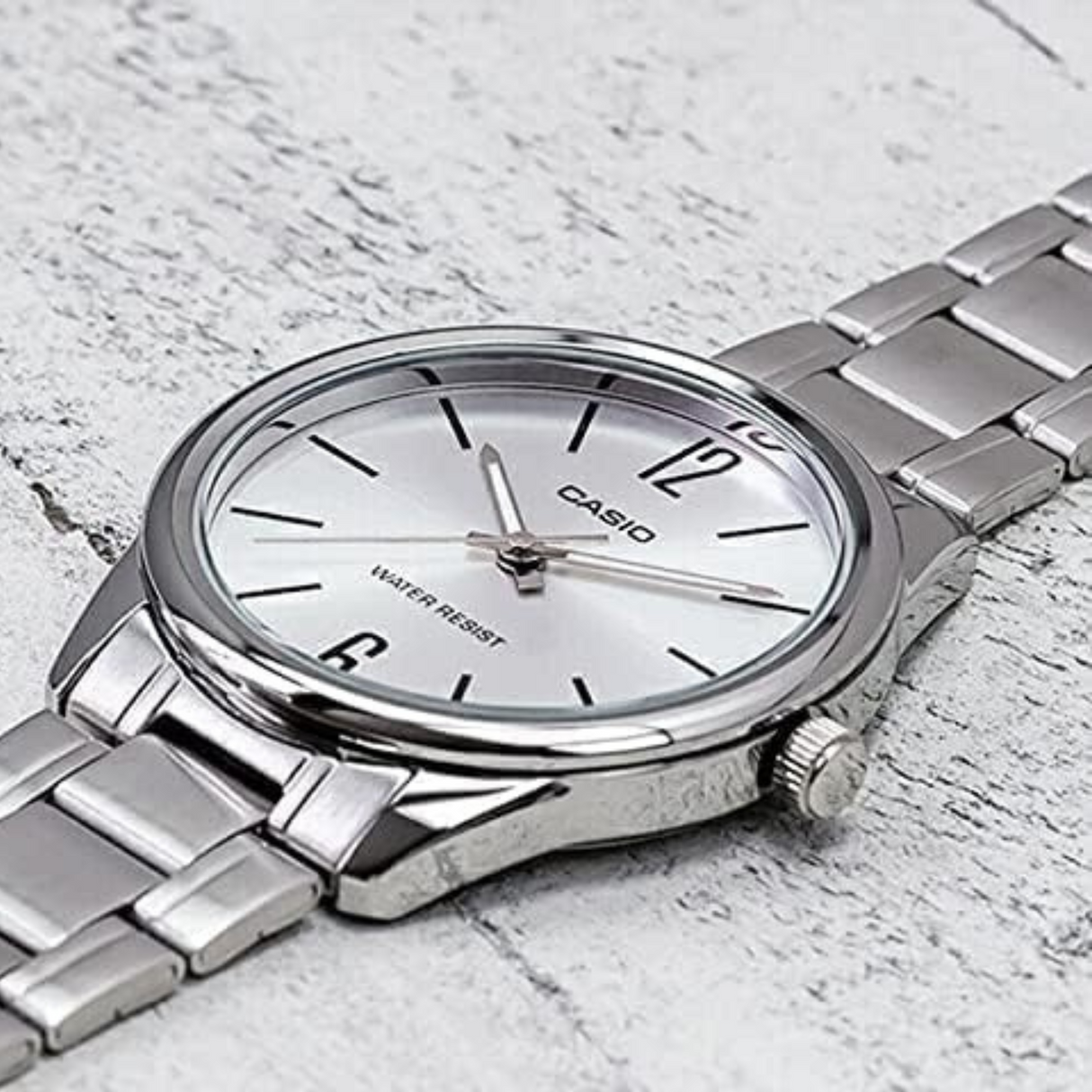 RELOJ ANALOGICO HOMBRE MTP-V005D-7BUDF CASIO