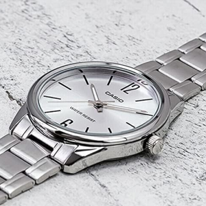 RELOJ ANALOGICO HOMBRE MTP-V005D-7BUDF CASIO