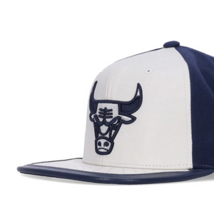 GORRA MITCHELL & NESS NBA-CHICACO BULLS  HHSS4374-CBUYYPPPNYW BLANCO URBANO 1030609
