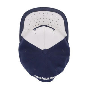 GORRA MITCHELL & NESS NBA-CHICACO BULLS  HHSS4374-CBUYYPPPNYW BLANCO URBANO 1030609