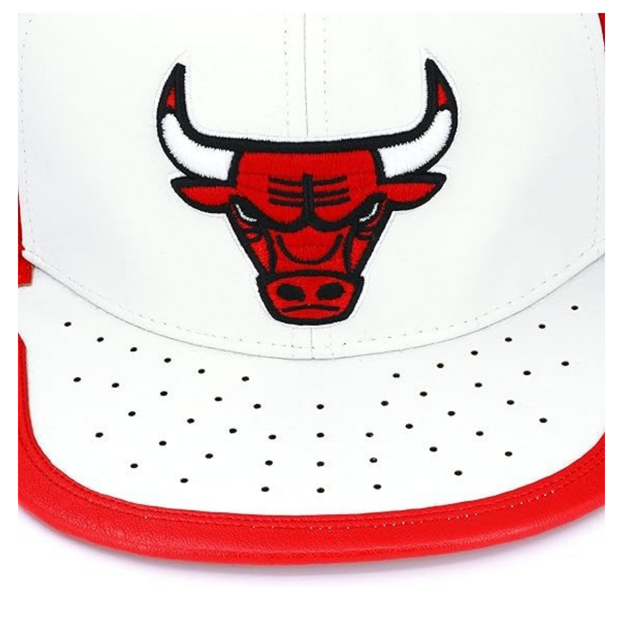 GORRA MITCHELL & NESS NBA-CHICACO BULLS  6HSSMM19224-CBUWHRD	BLANCO URBANO 1030606
