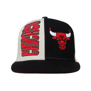 GORRA MITCHELL & NESS  NBA POP PANEL SNAPBACK BULLS  HHSS5290-CBUYYPPPOW BEIGE URBANO 1026543
